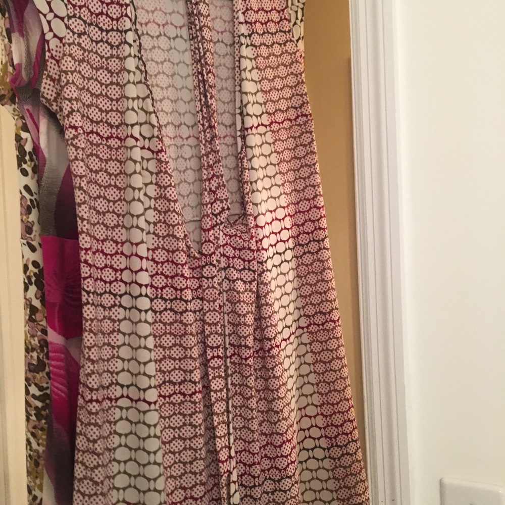 Top - Picture 2 of 8